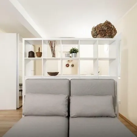Quiet And Charming In The Centre With Air Conditioned * Όπως