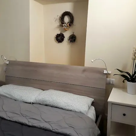 Quiet And Charming In The Centre With Air Conditioned Appartement