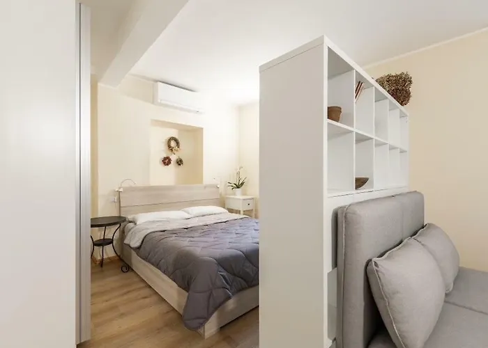 アパート Quiet And Charming In The Centre With Air Conditioned
